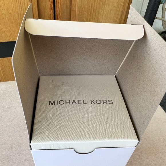 Unisex MICHAEL KORS Lexington Tri-Tone Watch MK8714 WITH GIFT BOX - Picture 9 of 9